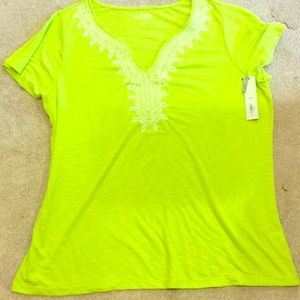 Apt 9 lime green women’s shirt
